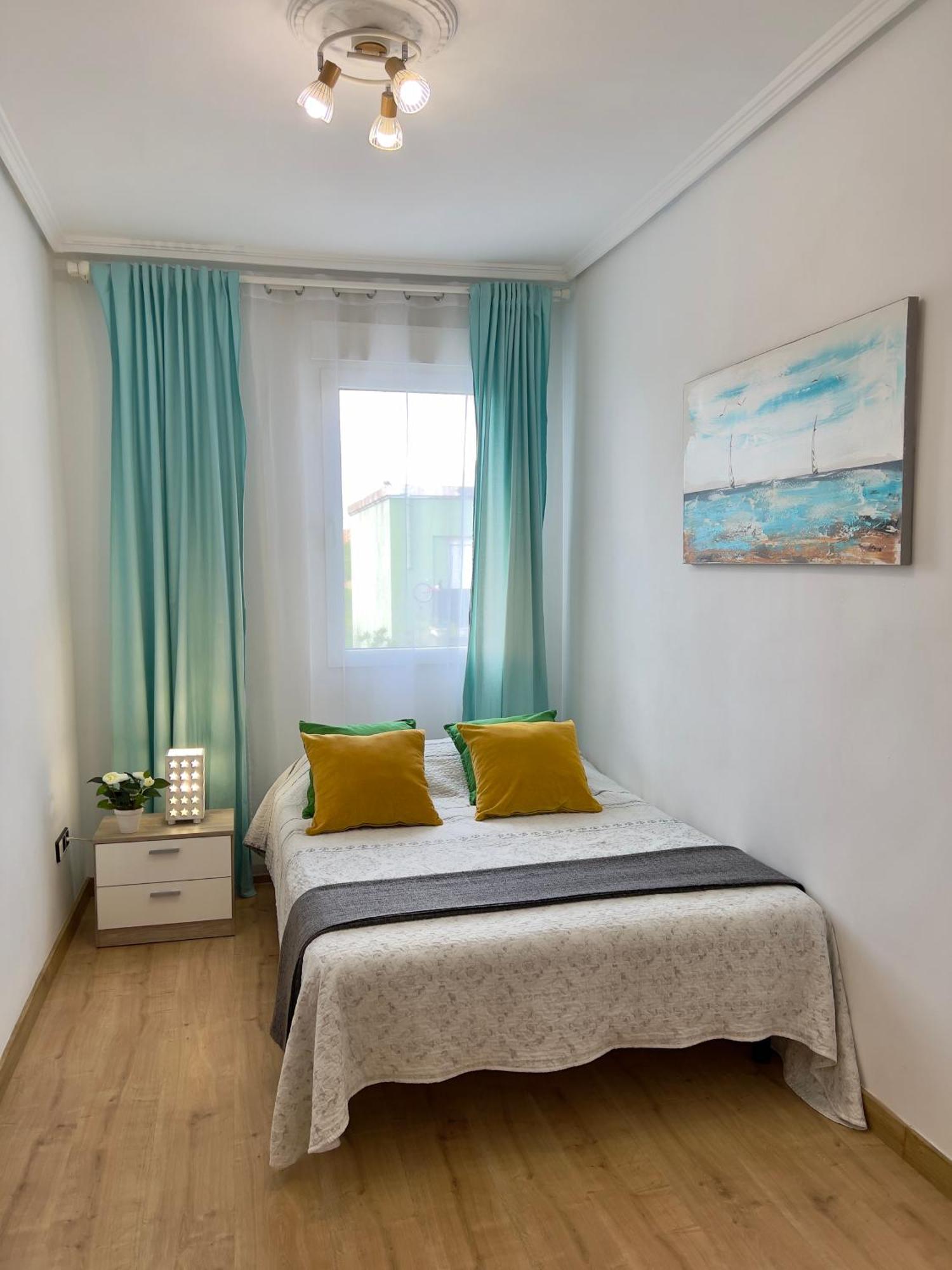 Cozy Apartment In Valencia! Wi-Fi ! Exterior foto