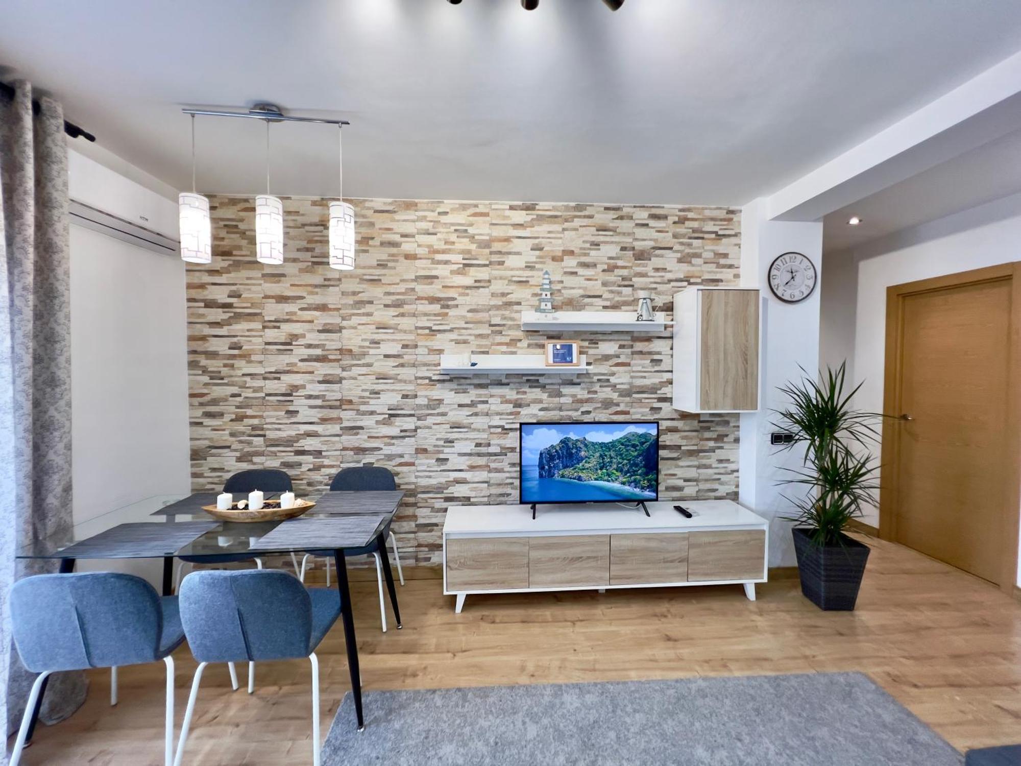 Cozy Apartment In Valencia! Wi-Fi ! Exterior foto